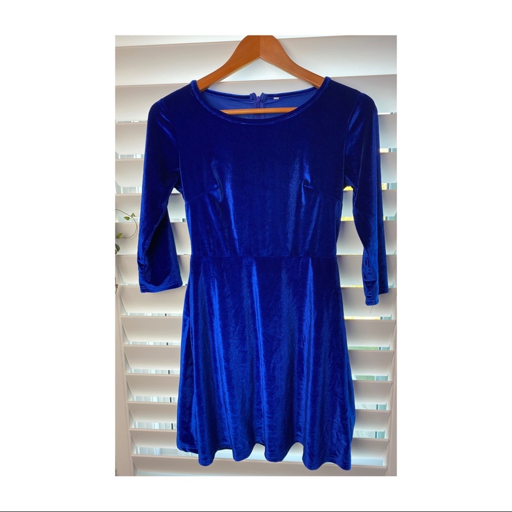 Crushed velvet skater dress